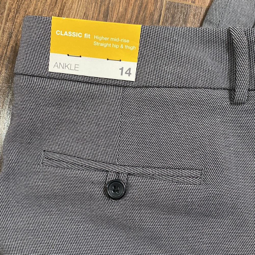 NWT DRESS PANTS - Picture 5 of 5